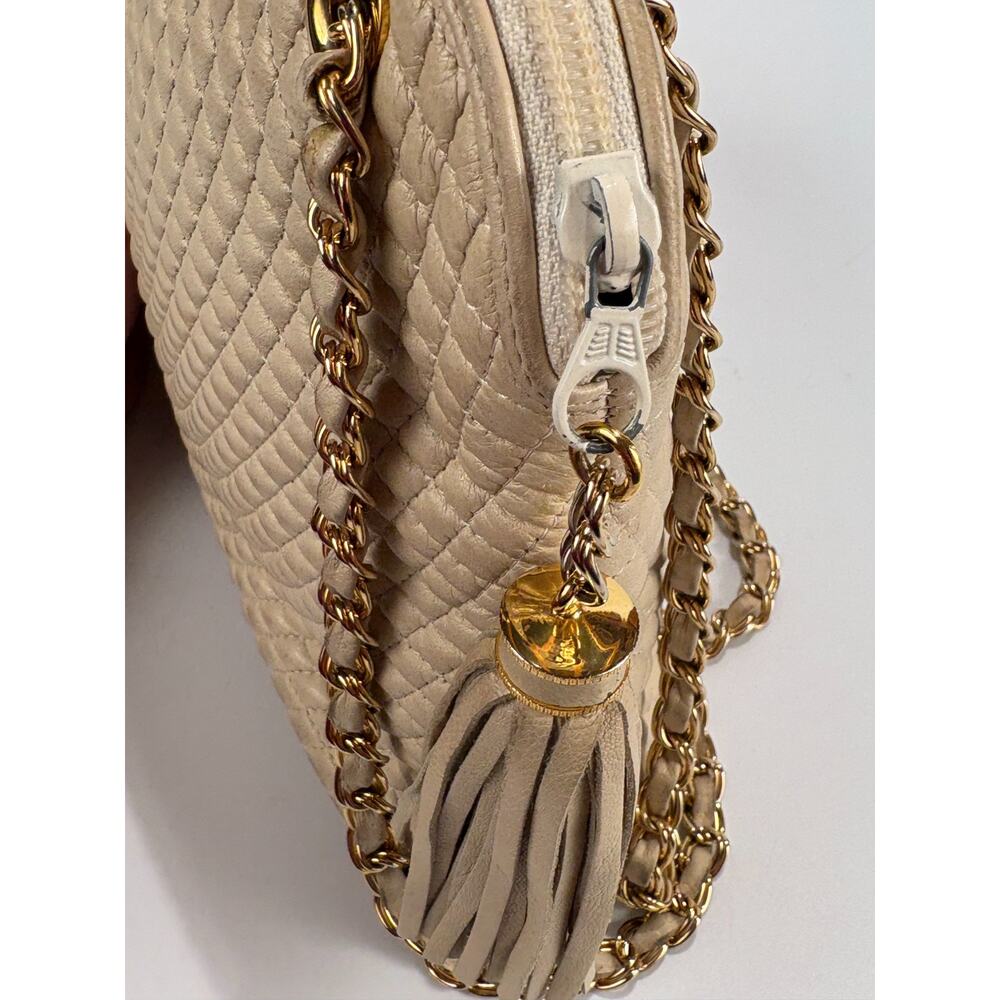 VTG Bally Leather Shoulder Bag Quilted Soft Beige Chain Strap Handbag Purse ECU - Picture 10 of 14